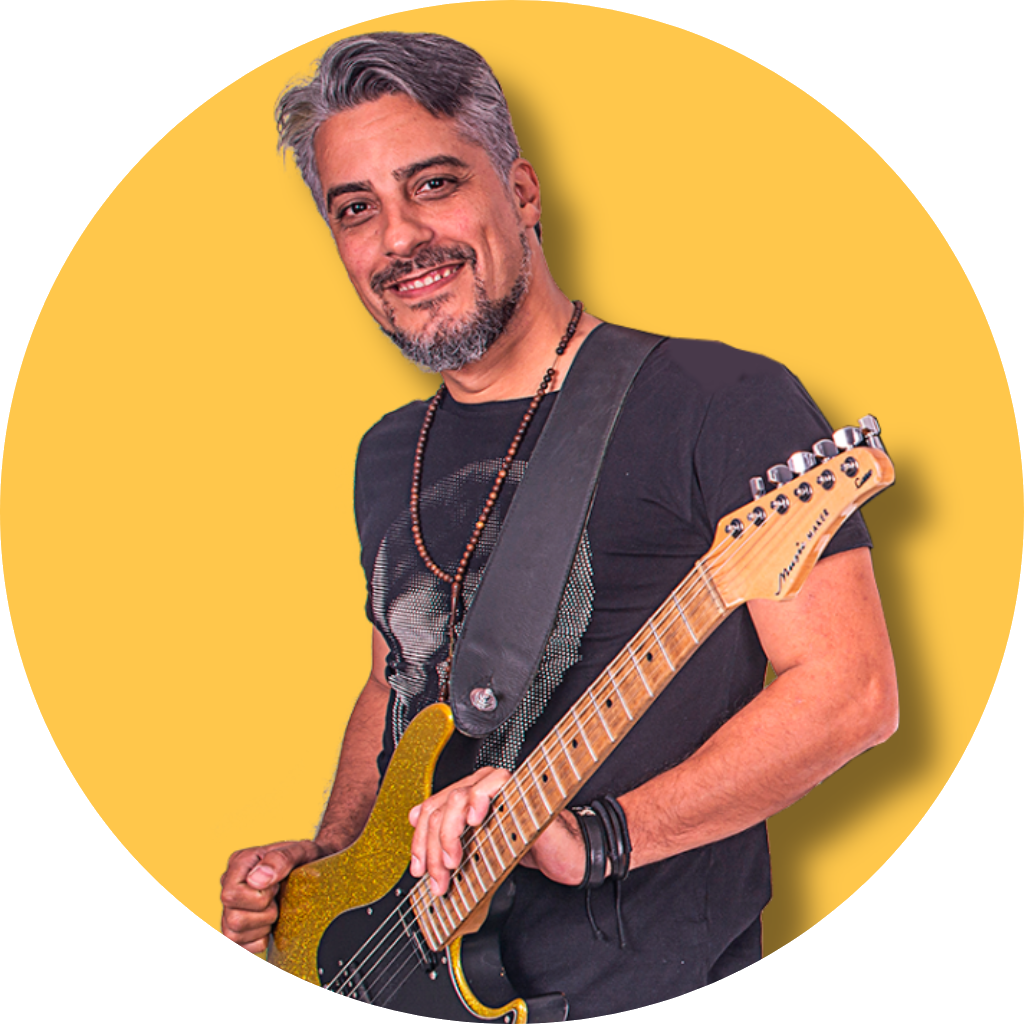 marcio-alvez-fundo-amarelo